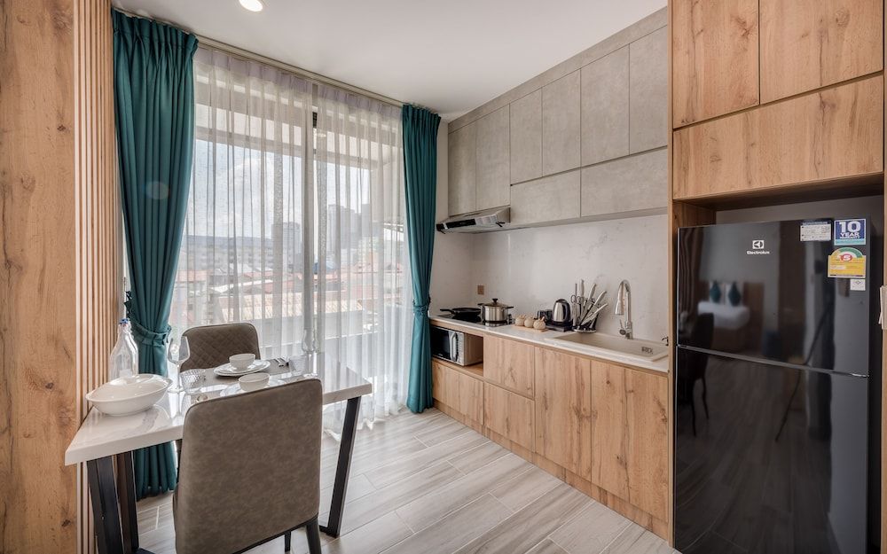 Amata Residence Studio Apartment with Balcony 9