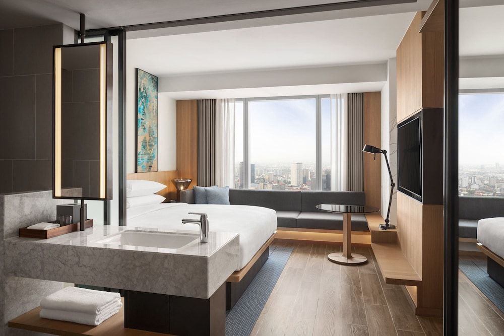 Fairfield By Marriott Phnom Penh Standard Room, 1 King Bed, Non Smoking