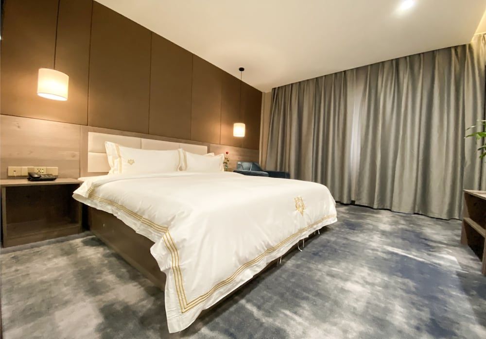 undefined Jing Du Hotel 5