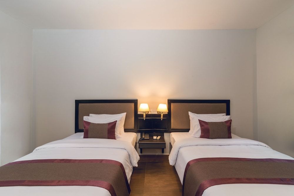 La Renaissance Boutique Luxury Twin Room, Garden View 4