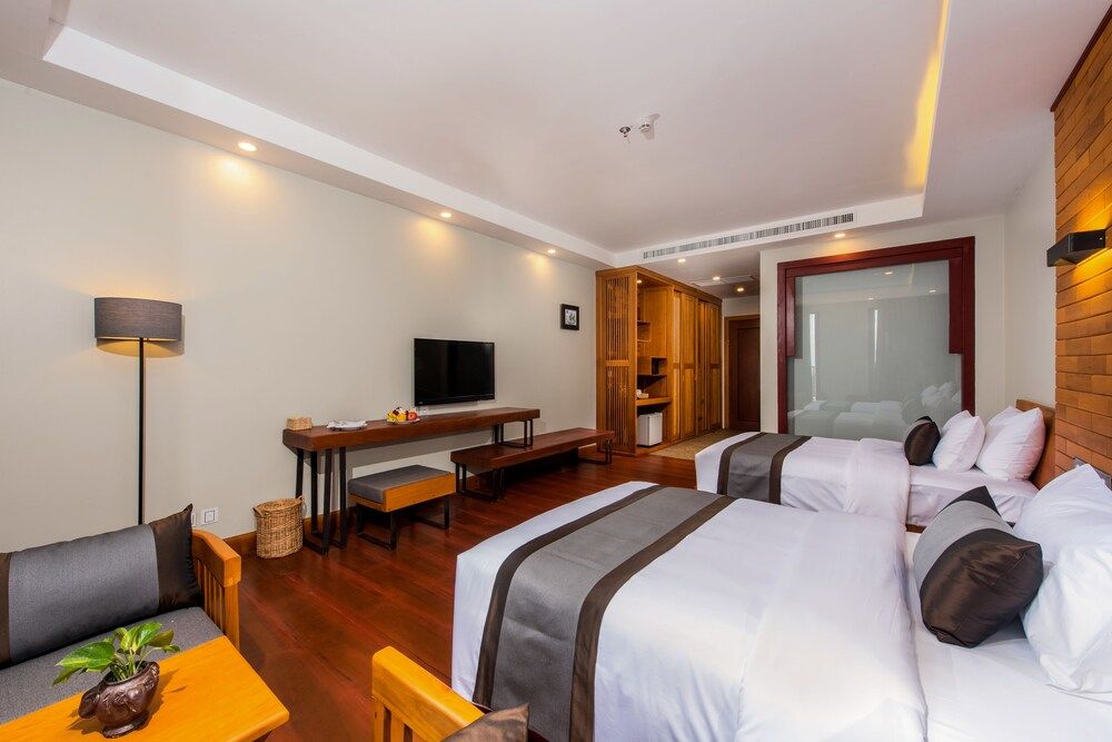 Pacific Premier Resort & Spa Premier Room without Balcony 7