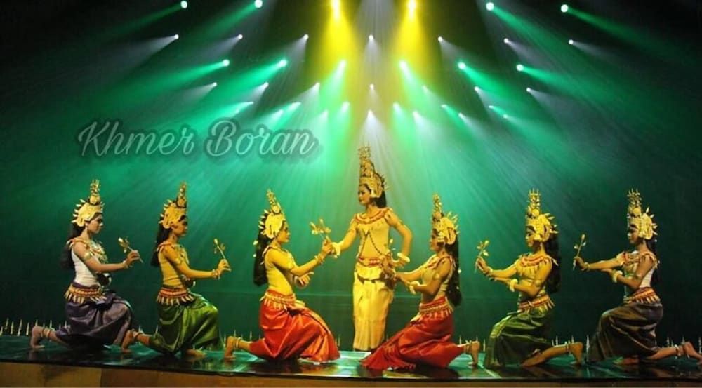 undefined MN Apartment 10