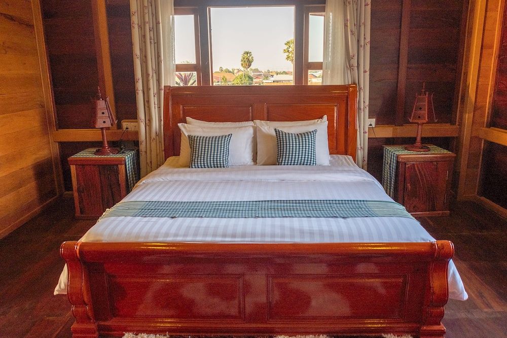 Double Room, 1 King Bed, Balcony