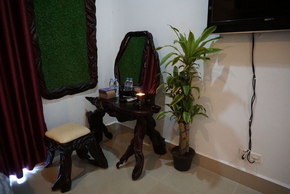 undefined WoodrootsBanteaychhmar 10