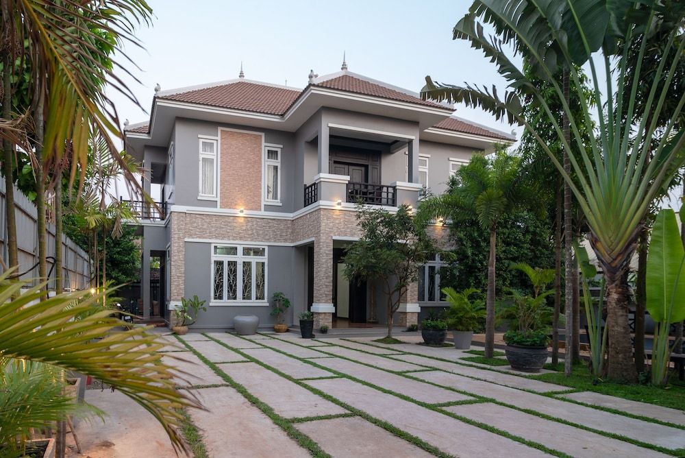 undefined Home Boutique 4