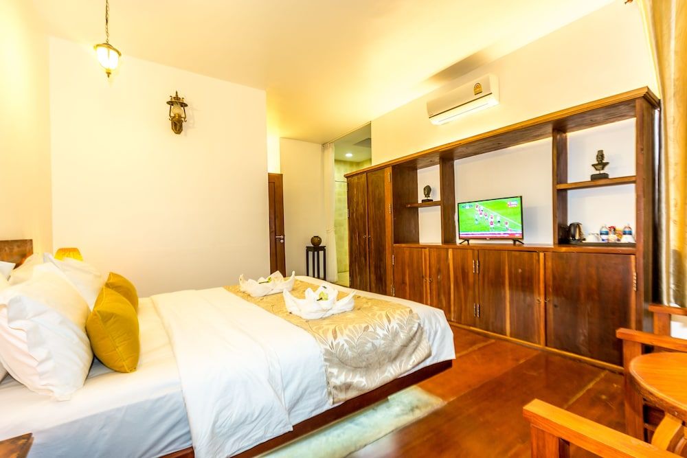 Sambath Reach D' Angkor Hotel Junior Room