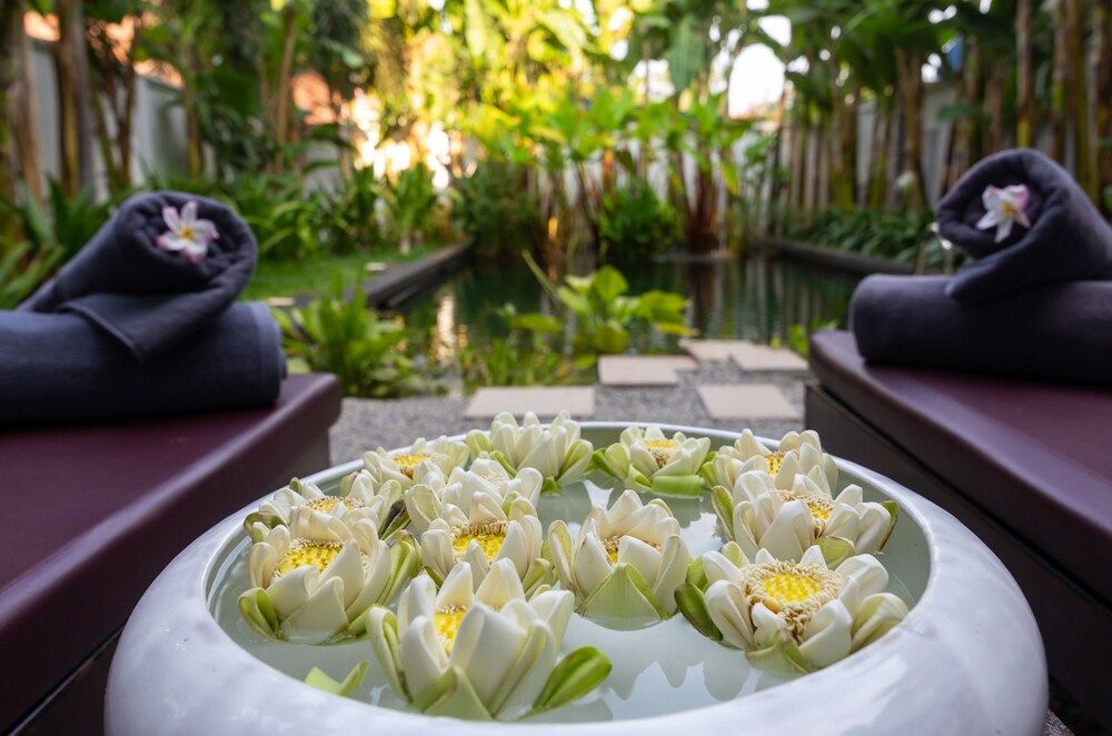 undefined Watdamnak House 2