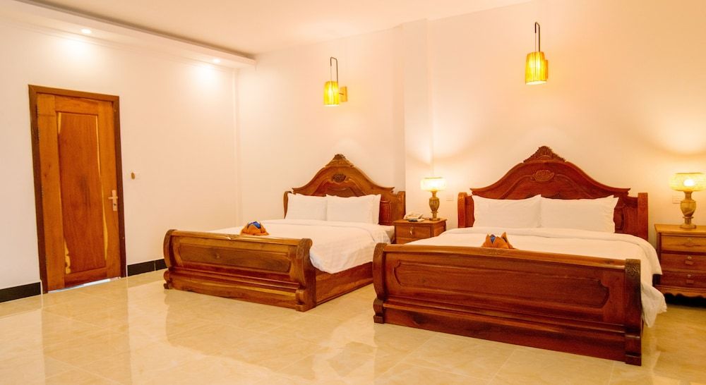 Borei Hang Tep Residence & Spa Deluxe Twin Room, 2 Bedrooms, Non Smoking 8