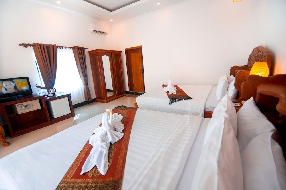 Borei Hang Tep Residence & Spa Deluxe Twin Room, 2 Bedrooms, Non Smoking 7