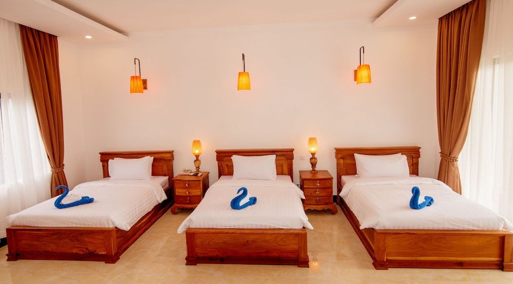 Borei Hang Tep Residence & Spa Deluxe Triple Room, 3 Twin Beds, Non Smoking 6