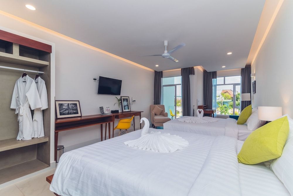 Molito Blanc Postel Deluxe Family Room 7