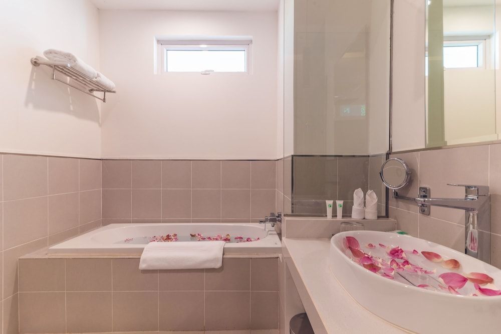 Molito Blanc Postel Deluxe Family Room 13