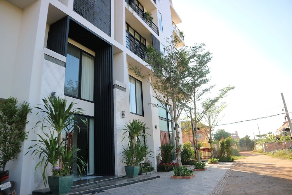 undefined LY Residence Suite & Apartment 8