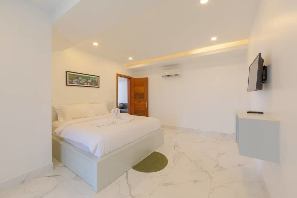 undefined LY Residence Suite & Apartment