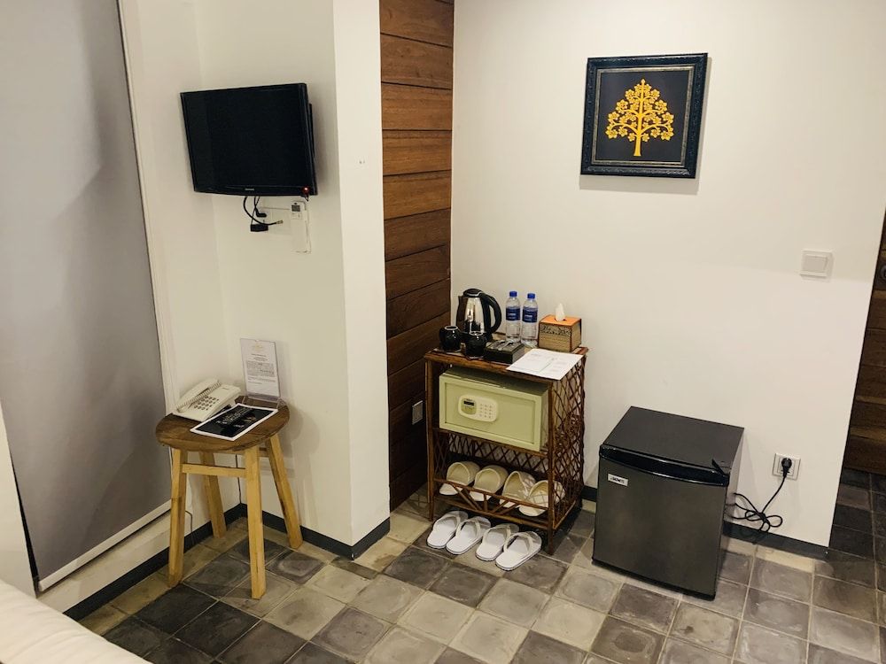 1004 Boutique Hotel Standard Room 3