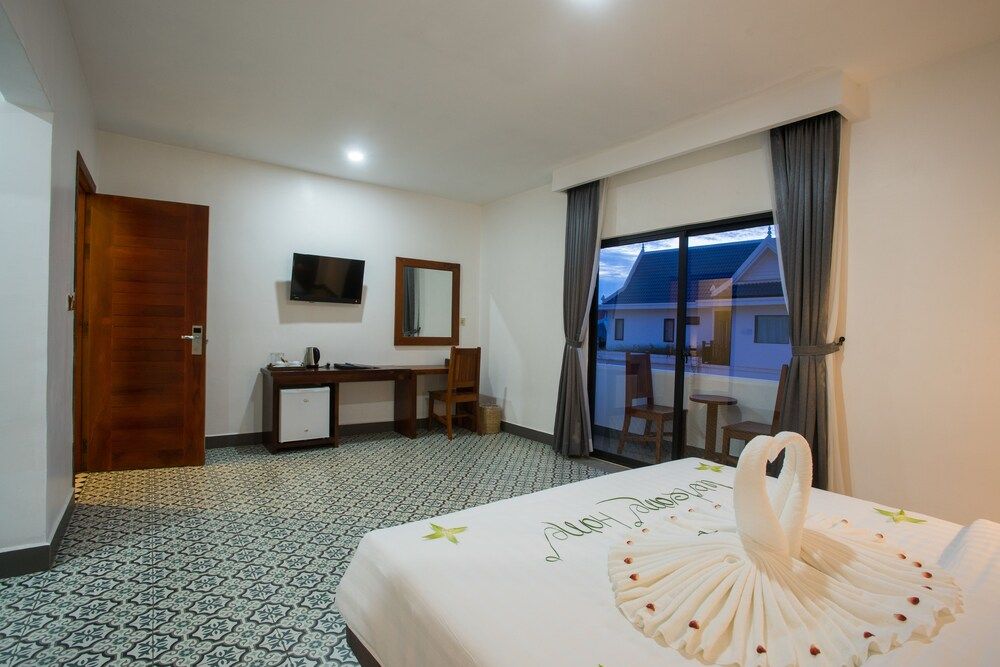G&Z Bliss D'Angkor Suites Three Bedroom Suites With Balcony Pool View - Free 2 Way Airport Transfer 5