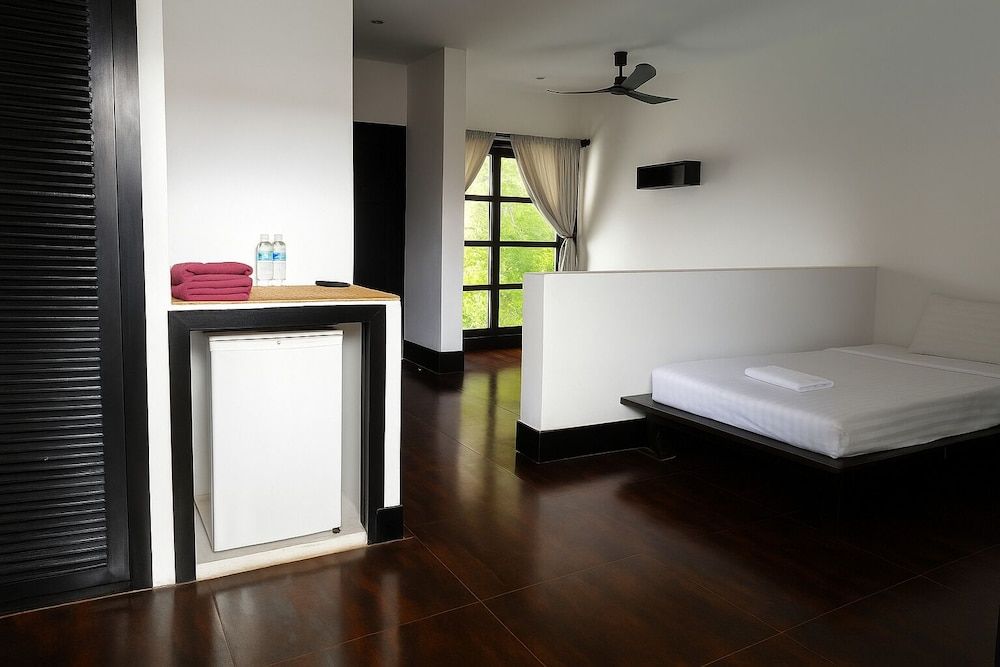 undefined Prana Hotel 10