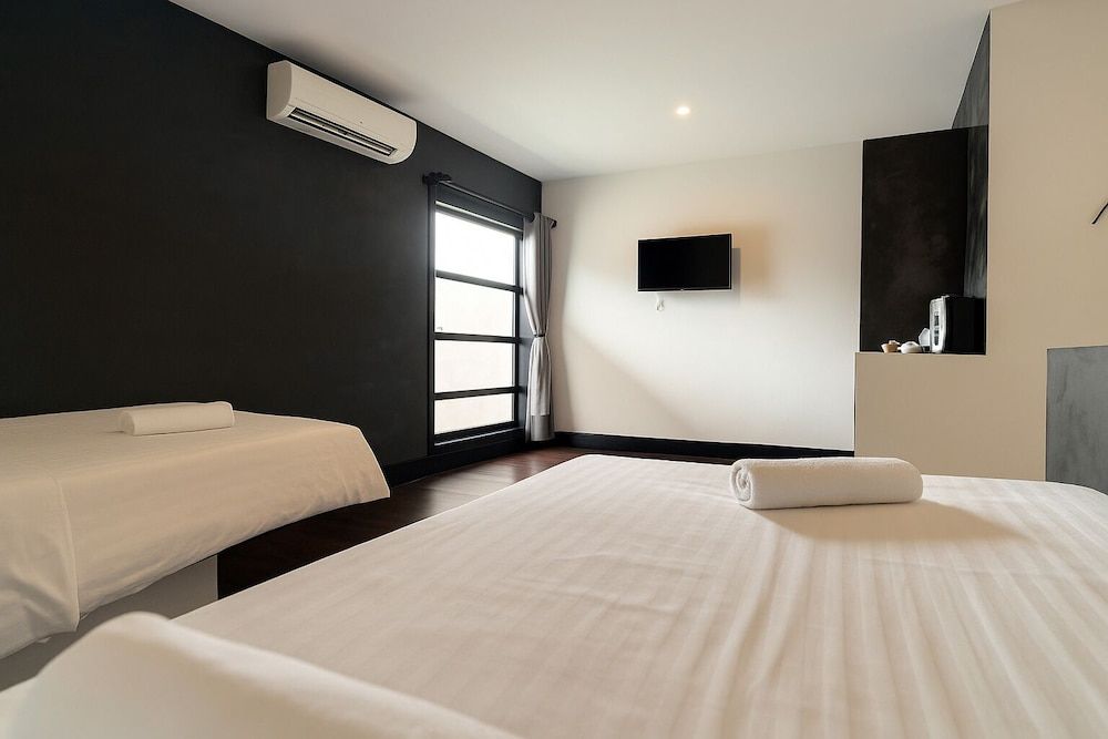 Prana Hotel Deluxe Twin Room 2