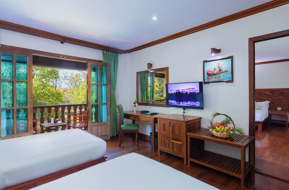 undefined Pierre Hotel 3