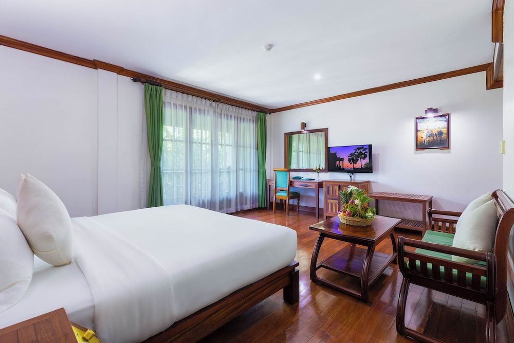 undefined Pierre Hotel 4