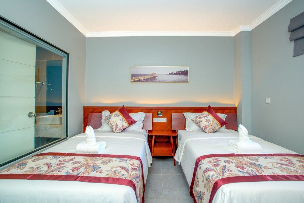 undefined Angkor Zhe Jiang Hotel 2