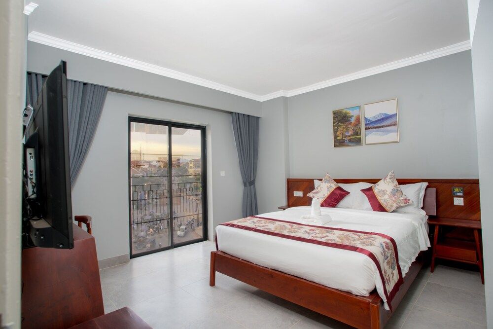 undefined Angkor Zhe Jiang Hotel 4