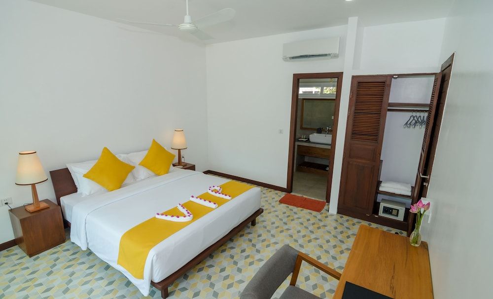 undefined Draco Residence 3