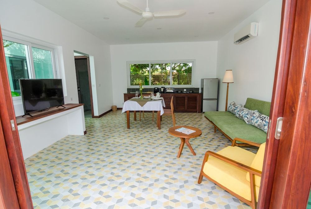 Draco Residence Studio Apartment (including Free Pick Up) 8