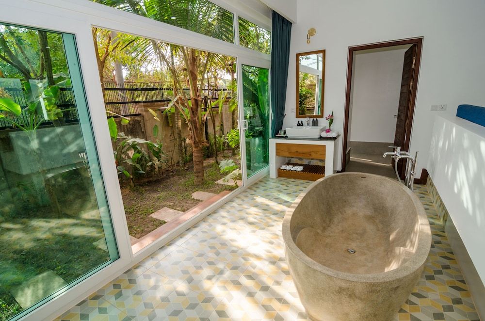 undefined Draco Residence 8