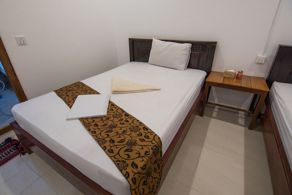 Golden Ganesha Villa - Hostel Standard Twin Room, Multiple Beds, Non Smoking 5