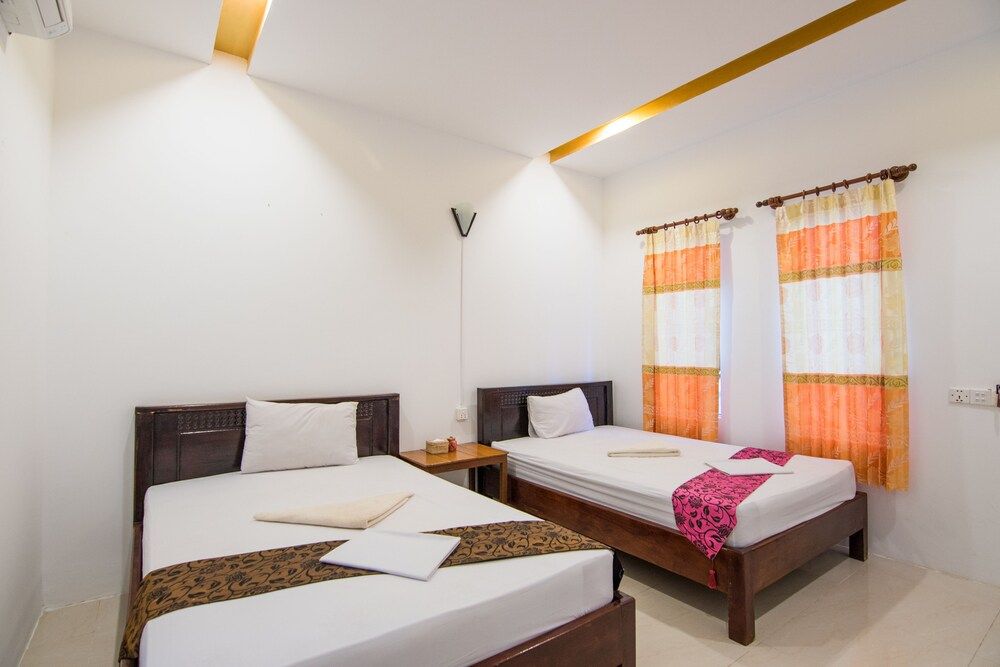 Golden Ganesha Villa - Hostel Standard Twin Room, Multiple Beds, Non Smoking 4