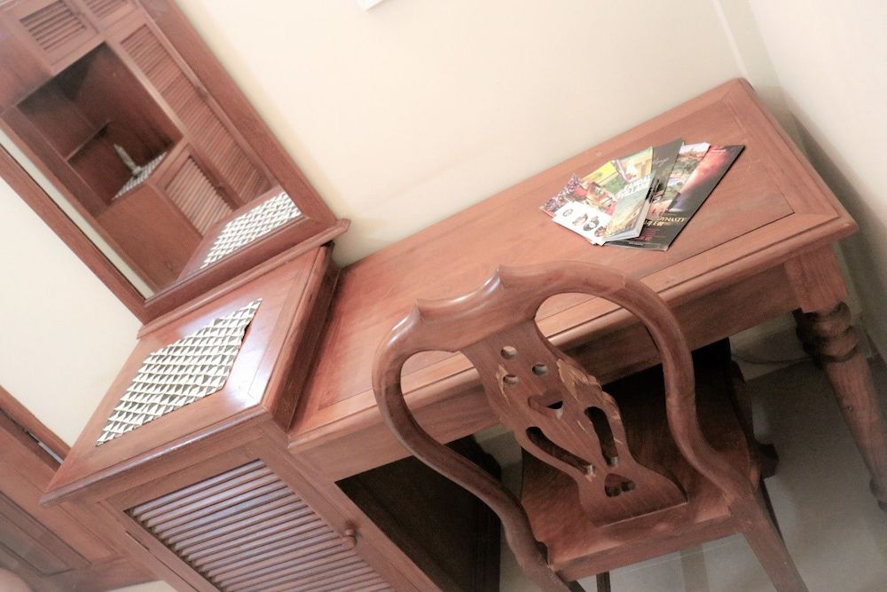 undefined HipLivin 7