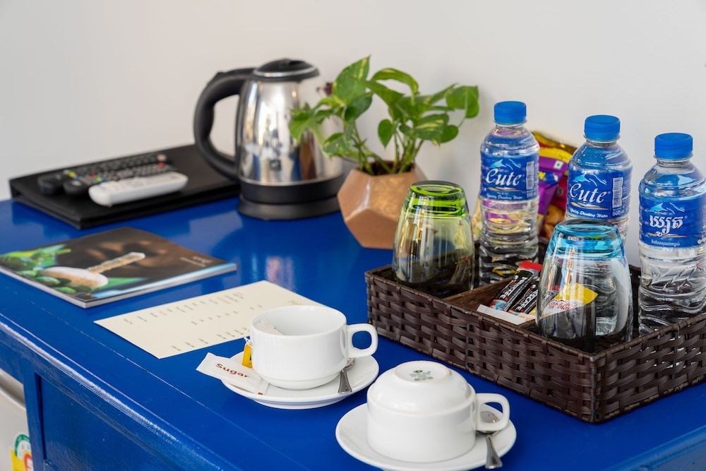 Popular Hotel & Spa Standard Twin Room 8