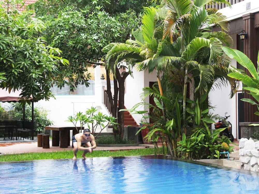 undefined Poyer Hotel 4