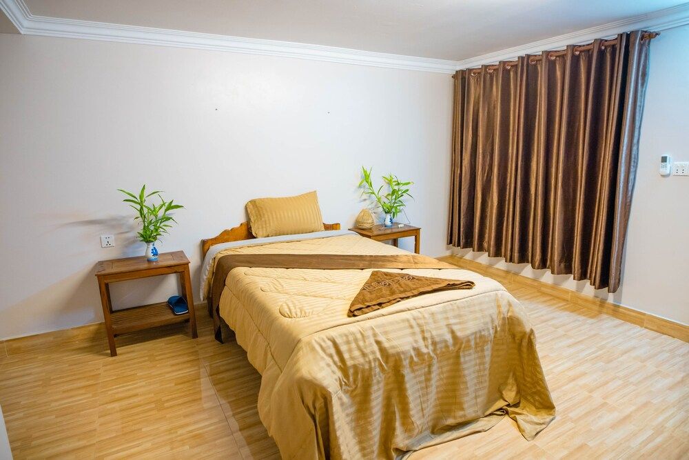 Tropical Villa Siem Reap Deluxe Single Room 8
