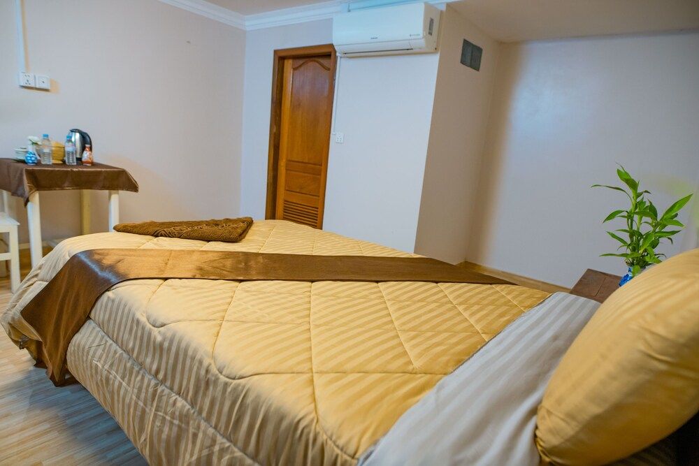 Tropical Villa Siem Reap Deluxe Single Room