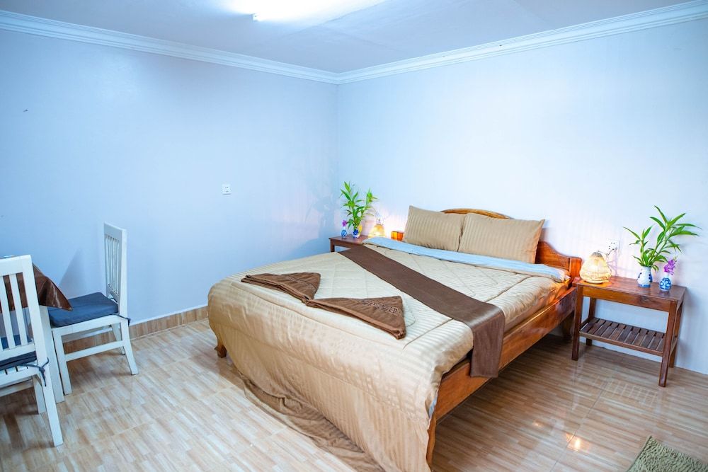 undefined Tropical Villa Siem Reap 9