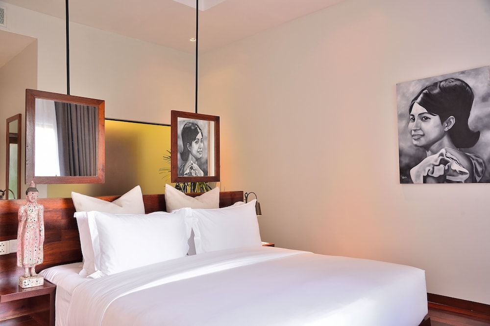 Jaya House Angkor Park Deluxe King Room - Free Airport Transfers + Mini-Bar 5