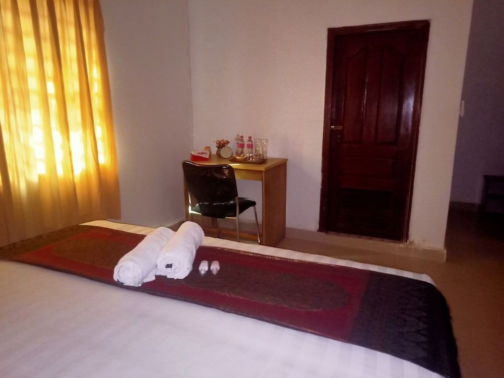 The Crocodile villa Family Double Room 6