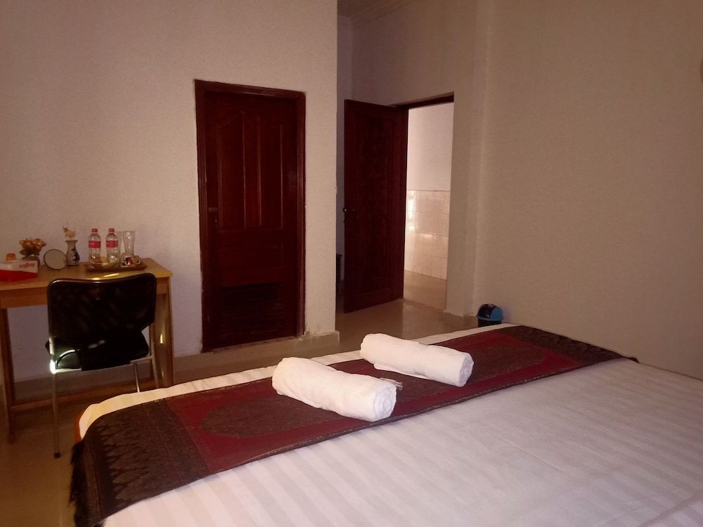 undefined The Crocodile villa 3