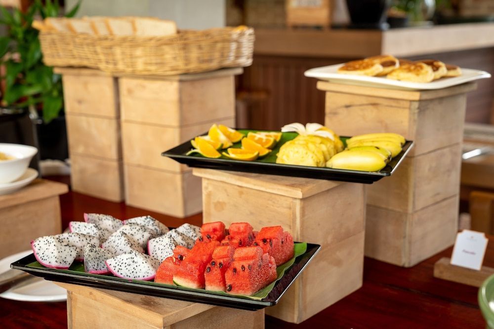 undefined Diamond Smith Hotel 6