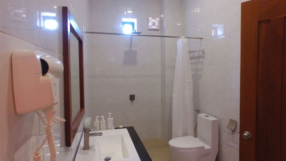 The Mansion - Siem Reap Deluxe Twin Room 6