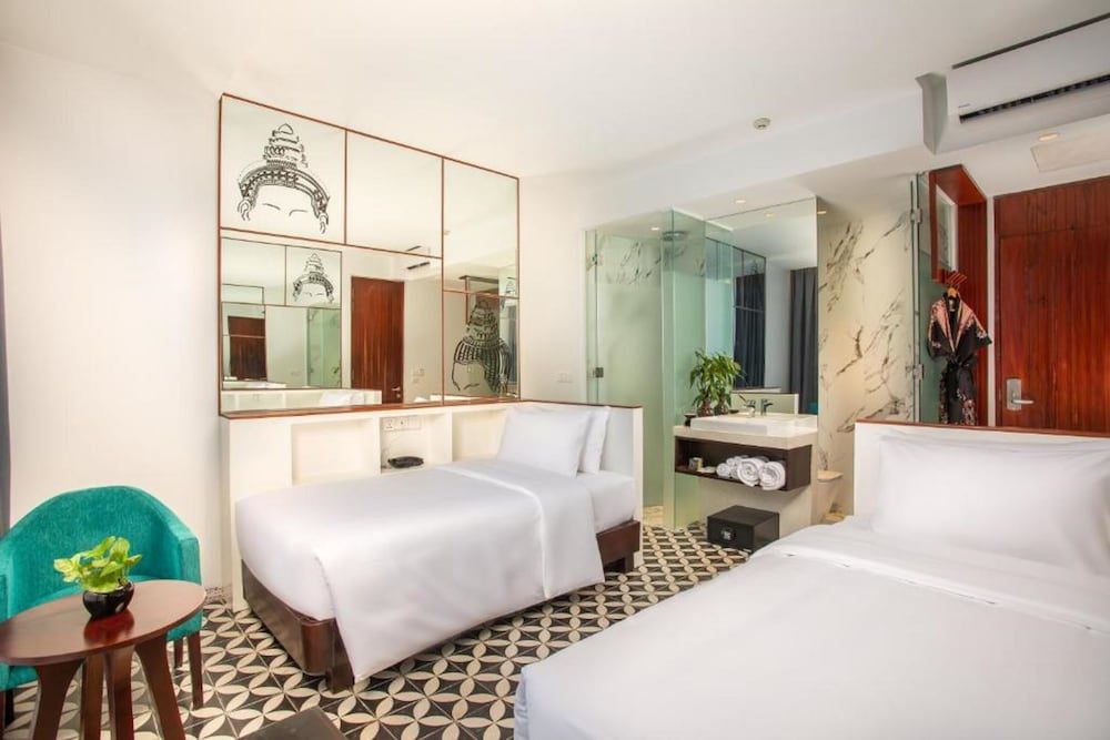 Deluxe Double or Twin Room