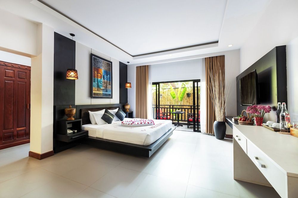 Peak Elite Boutique Deluxe Double Room