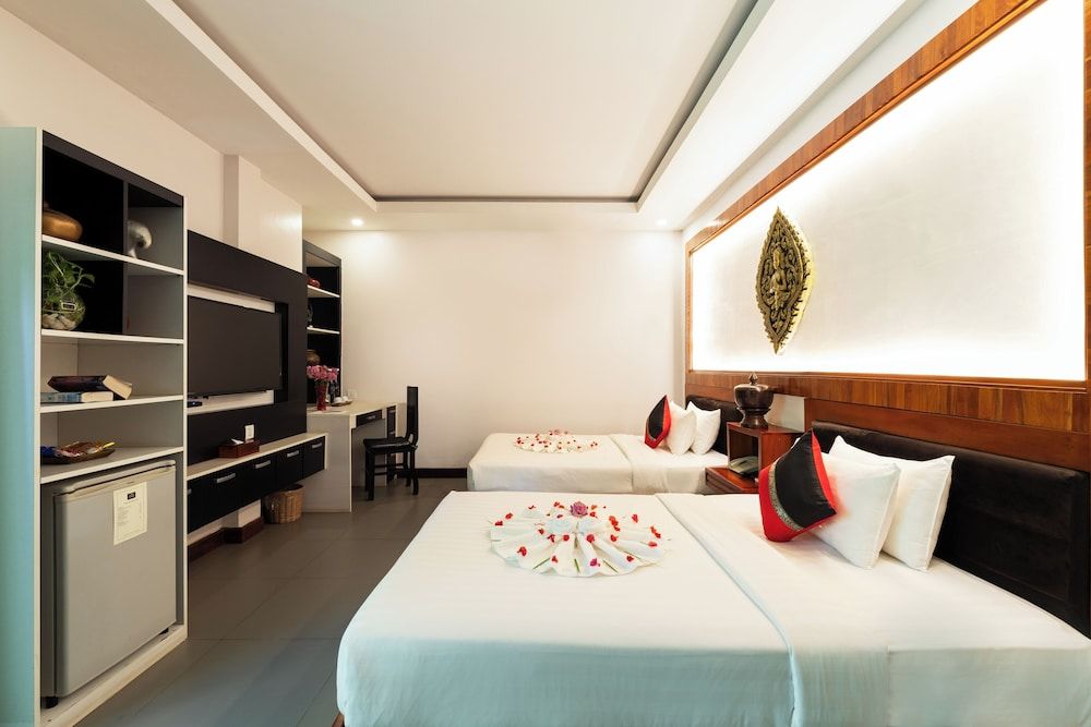 Peak Elite Boutique Deluxe Twin Room 2