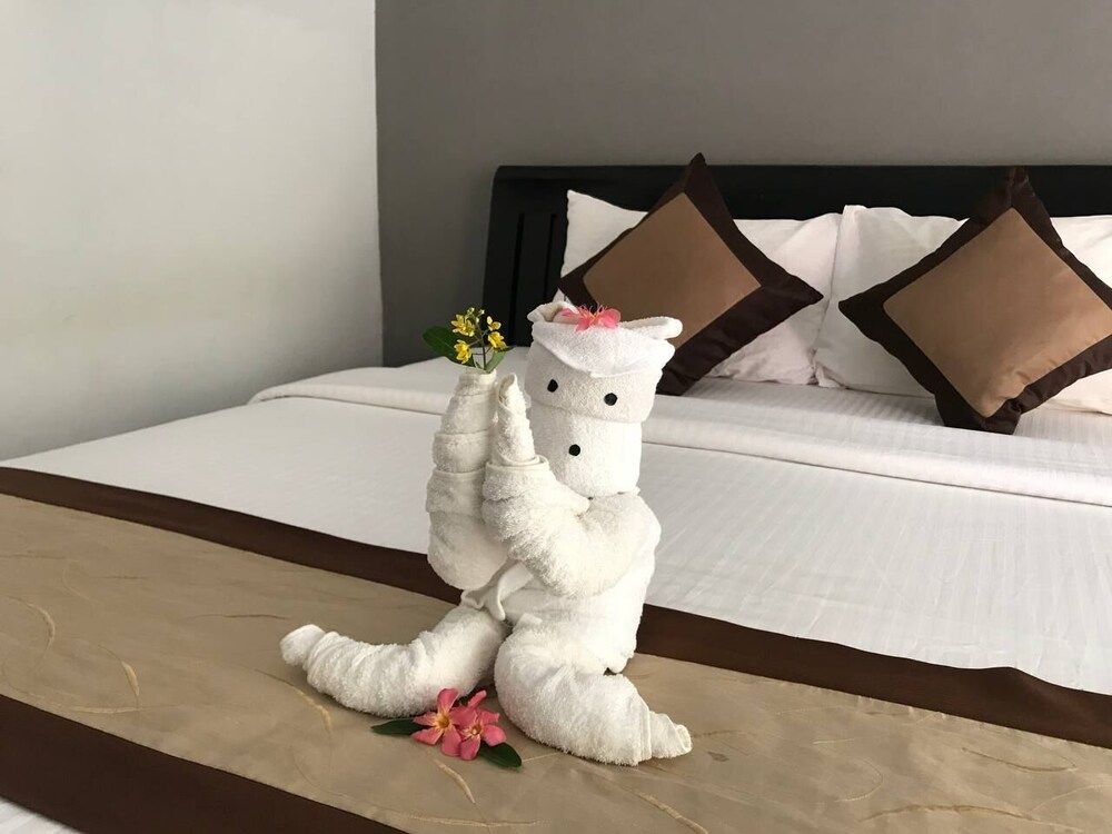 Crystal Hotel Superior Twin Room 5