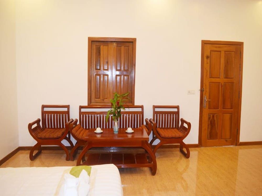 Crystal Hotel Superior Twin Room 9