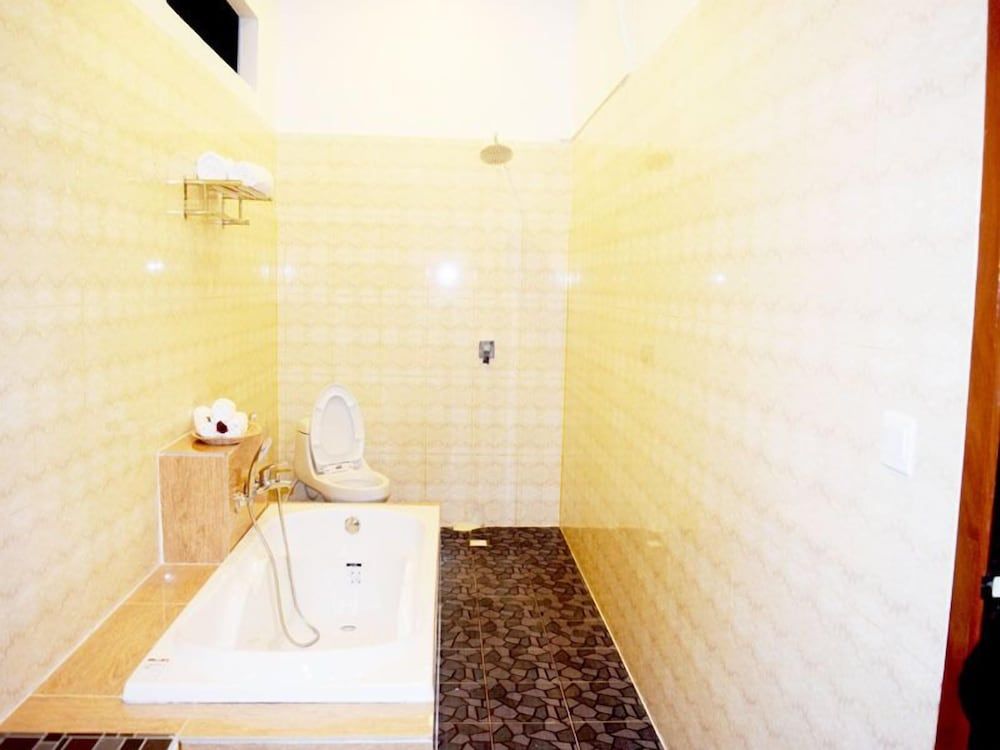 Crystal Hotel Superior Twin Room 33