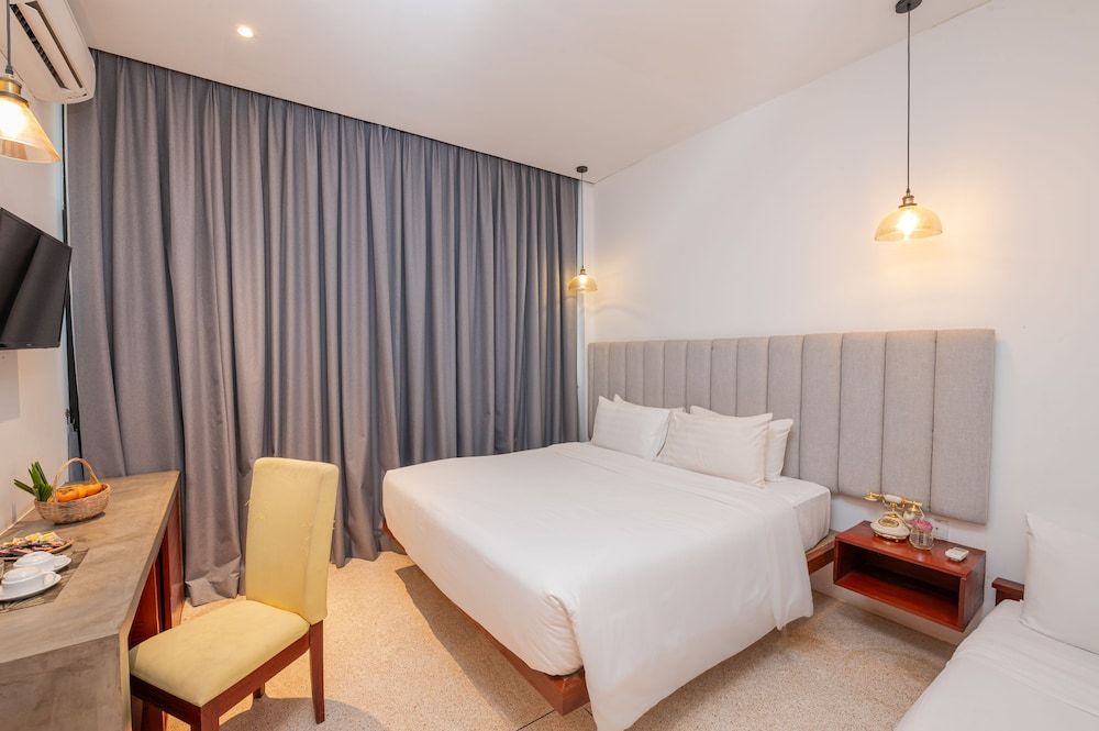 undefined Victoria Central Residence 6