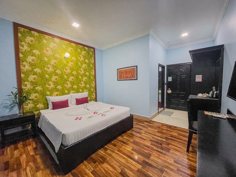 Siem Reap Urban Boutique Hotel Deluxe Double Room (Free Bus Station Pick Up) 8